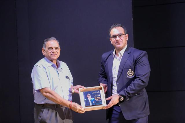 Ravi Kapoor 3