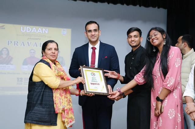 Ravi Kapoor 5