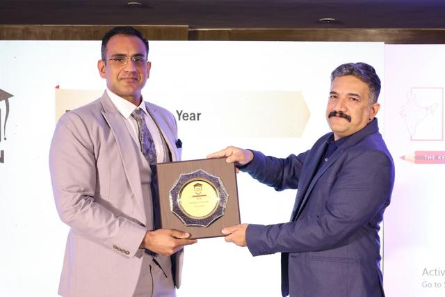 Ravi Kapoor 9
